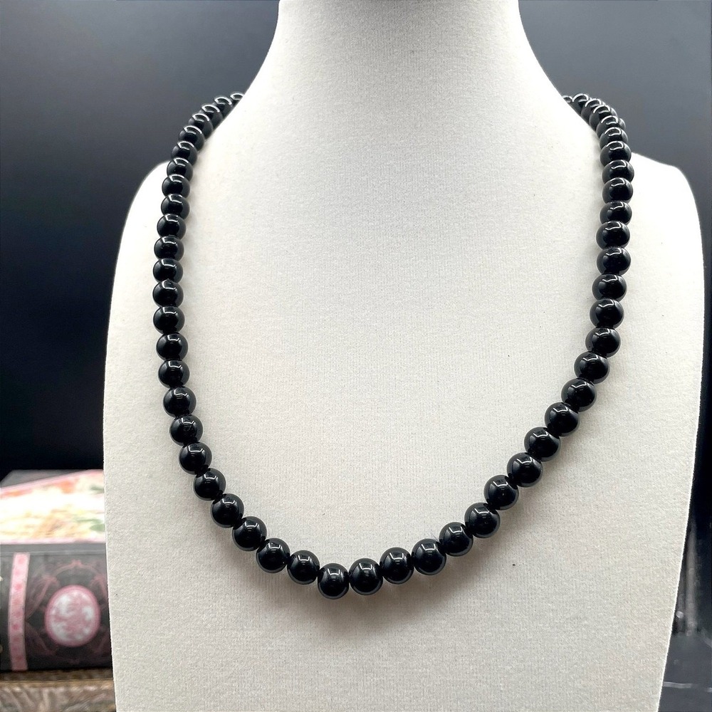 Vintage Black Classic Fashion Onyx Round Beaded Statement Lobster Necklace